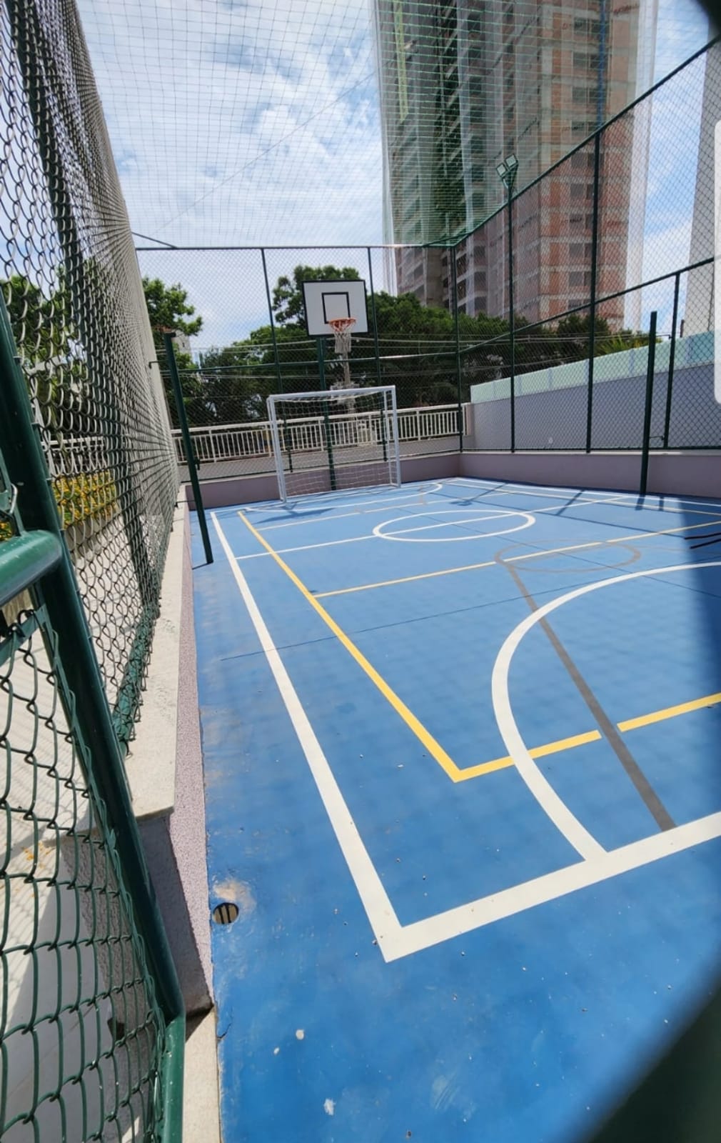 Apartamento novo a venda Bairro Jardim Santo André.  Ótima localização 